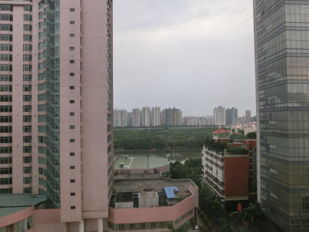 Ji Hotel Guangzhou Zhujiang New Town エクステリア 写真