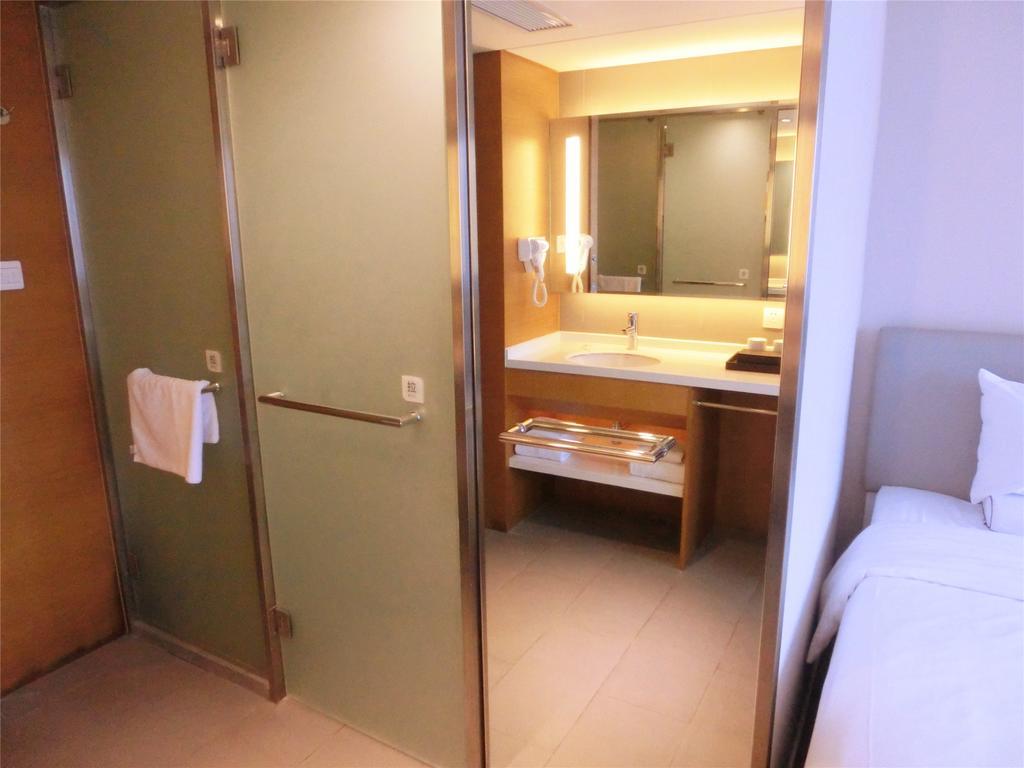 Ji Hotel Guangzhou Zhujiang New Town エクステリア 写真