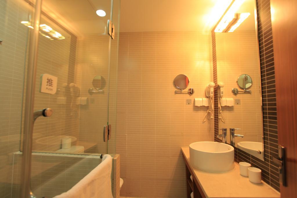 Ji Hotel Guangzhou Zhujiang New Town エクステリア 写真